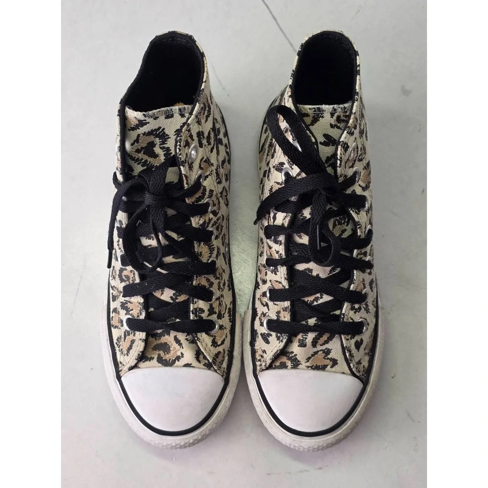 Converse Chuck Taylor Junior Sneakers Size 2 Leopard Print Canvas High Top Shoes